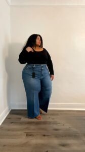 Must-have fashion staples for plus-sized women.